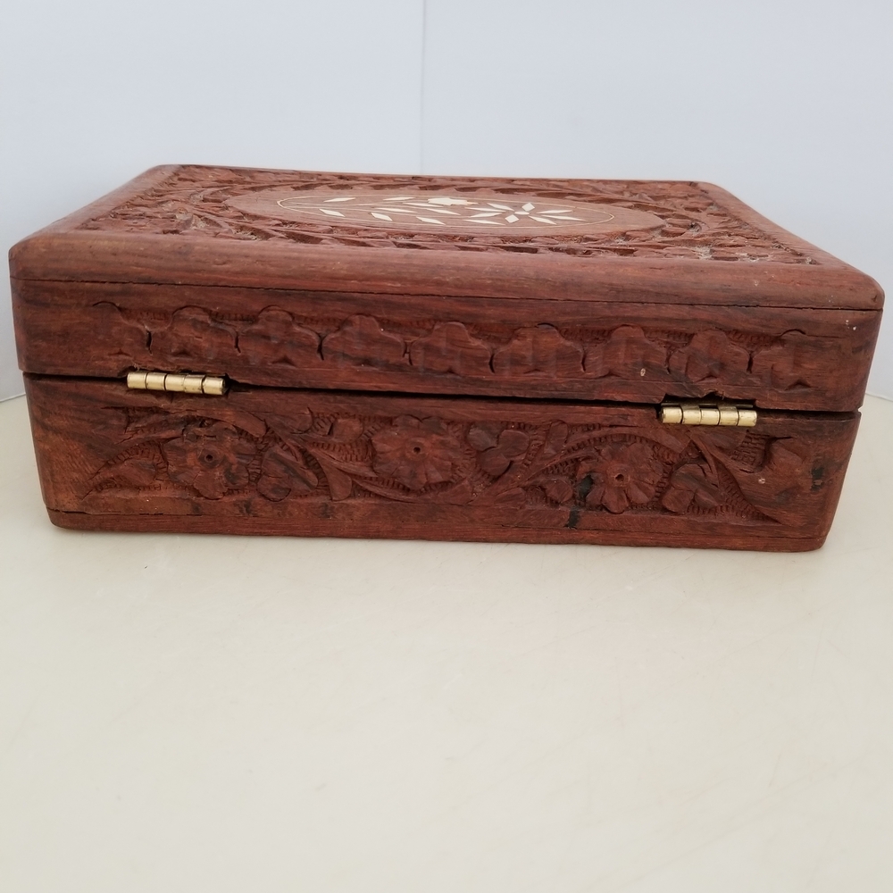 Carved Wooden Box with Floral Inlay - Picture 2 of 6